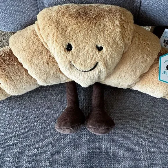 Jellycat Medium Croissant FAST SHIP NEW Amuseables - Picture 4 of 9